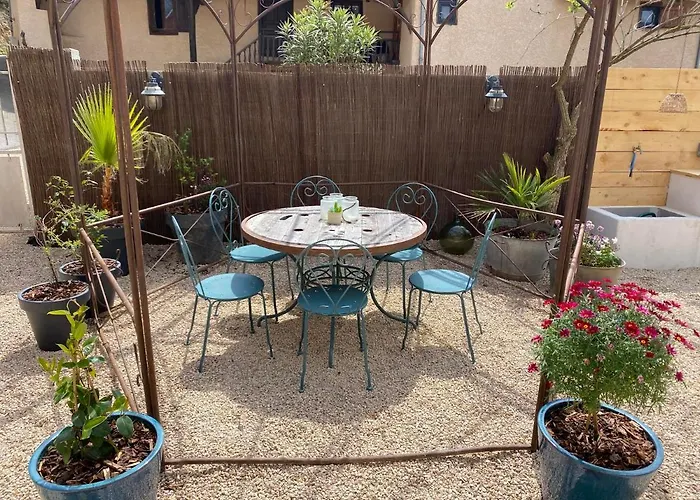 Σπίτι διακοπών Maison Sur Cour Et Veranda