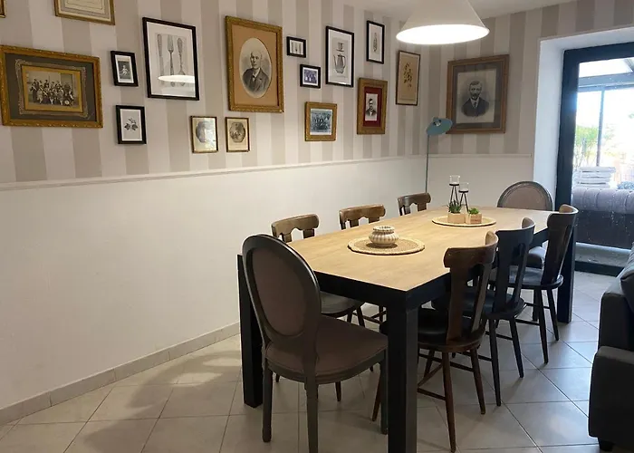 Maison Sur Cour Et Veranda Σπίτι διακοπών Courzieu