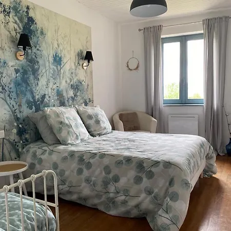 Maison Sur Cour Et Veranda Holiday home