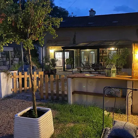 Maison Sur Cour Et Veranda * Courzieu